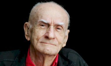 Suassuna: 10 anos sem o poeta que fez da cultura popular arte e luta Obras do autor permanecem na memória dos brasileiros