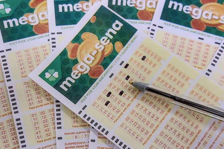 Bolão em Fortaleza ganha sozinho a Mega-sena e fatura R$ 164 milhões​‌​