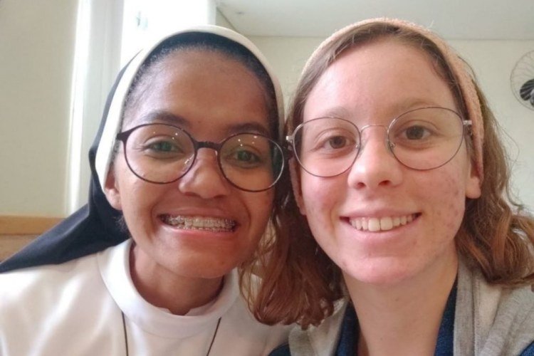 Ex-freira piauiense apresenta esposa à cultura do Piauí em Canto do Buriti​‌​