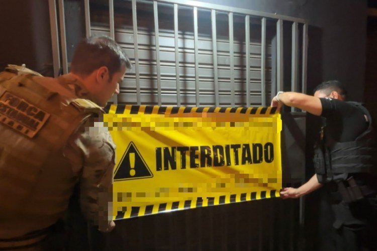 Bar é fechado em Teresina por permitir consumo de álcool por menores​‌​