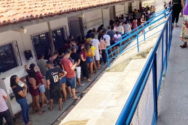 Empresas devem garantir que trabalhadores votem no domingo, orienta MPT​‌​