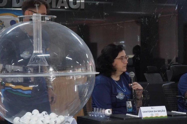 TRE realiza sorteio de 23 seções eleitorais para teste de urnas no Piauí​‌​