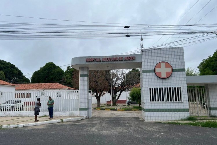 Família denuncia agressões após morte de paciente no Hospital Areolino de Abreu​‌​