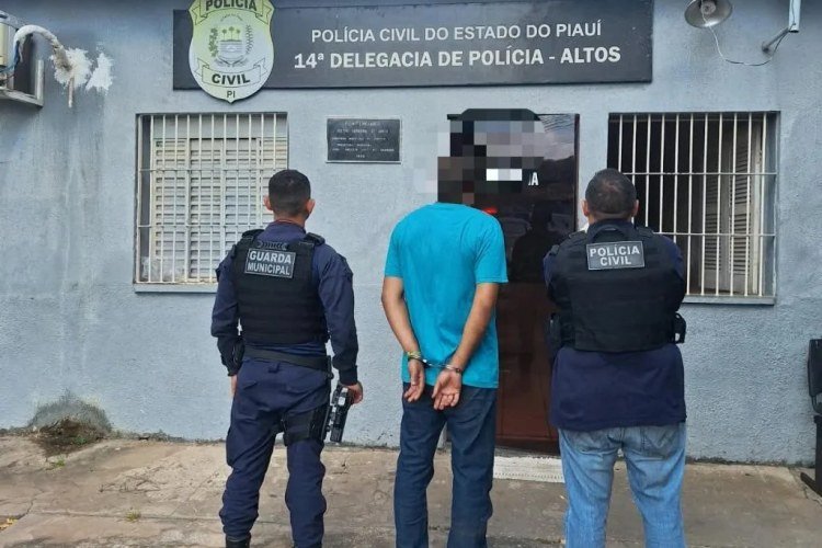 Suspeitos de homicídio em Beneditinos são presos em Altos​‌​