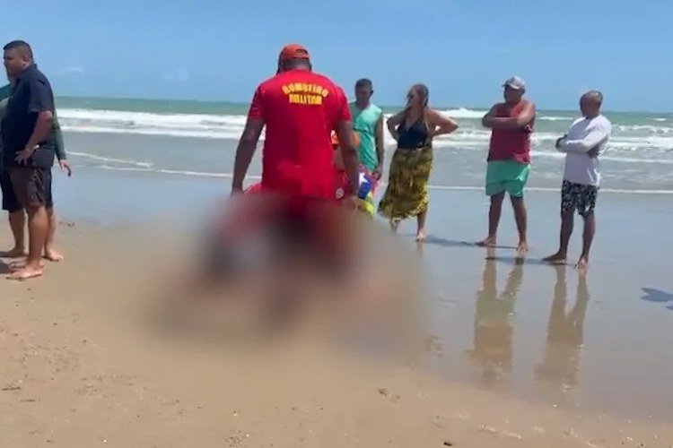 Tragédia no litoral piauiense: idoso morre afogado e adolescente desaparece​‌​