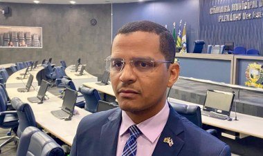 Ismael Silva retorna à Câmara e Pedro Alcântara deixa Legislativo​‌​
