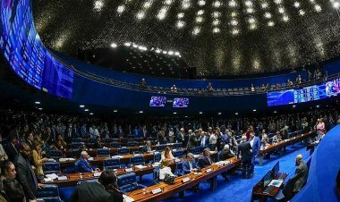 Senado aprova mudança na jornada de trabalho e garante duas folgas semanais​‌​