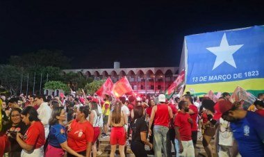 Eleitores de Lula celebram reeleição histórica em Teresina​‌​