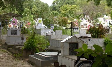 Cemitérios de Teresina terão horários especiais para o Dia de Finados​‌​