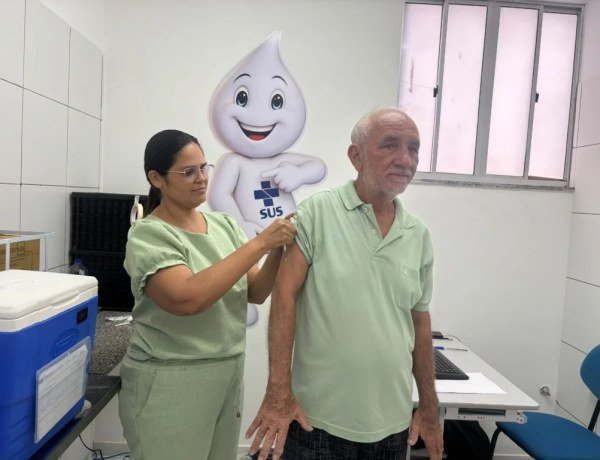 Vacinação Pneumo 20 é liberada para idosos a partir de 85 anos em Teresina​‌​